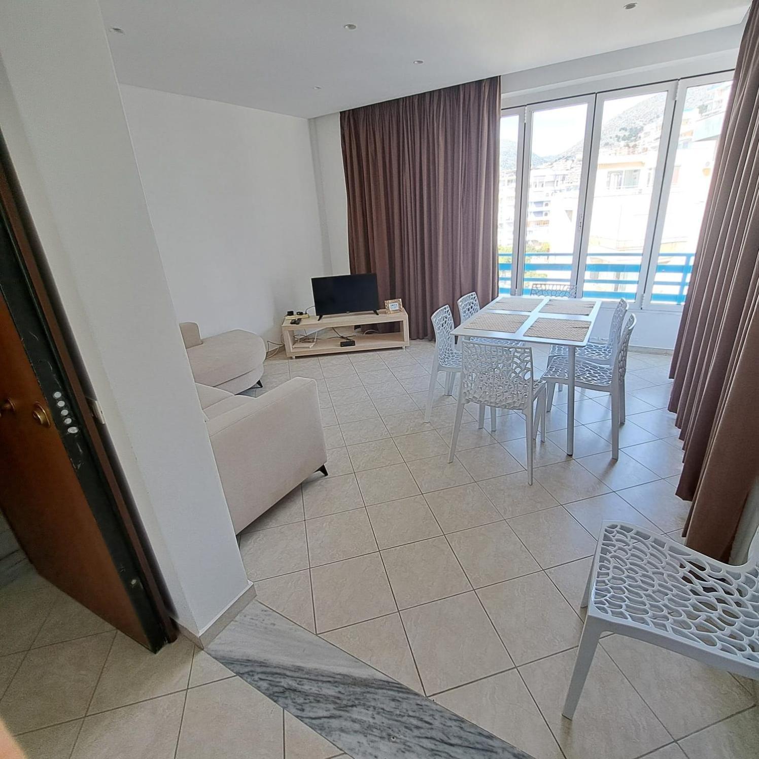 Apart-Hotel Alvi Sarandë Eksteriør bilde