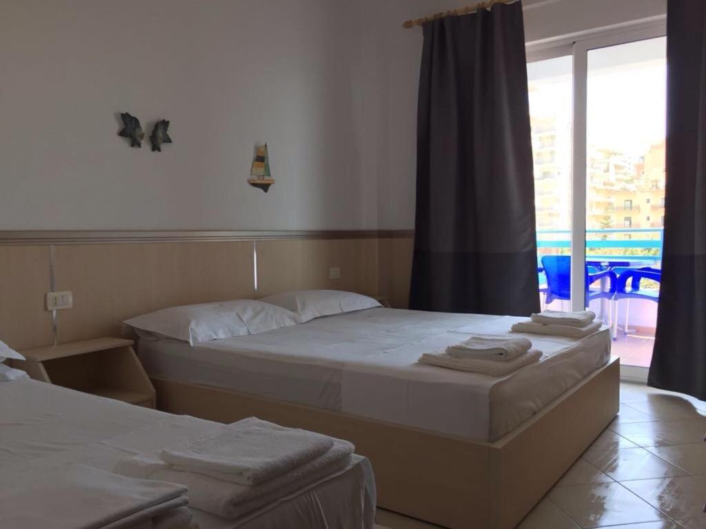 Apart-Hotel Alvi Sarandë Eksteriør bilde