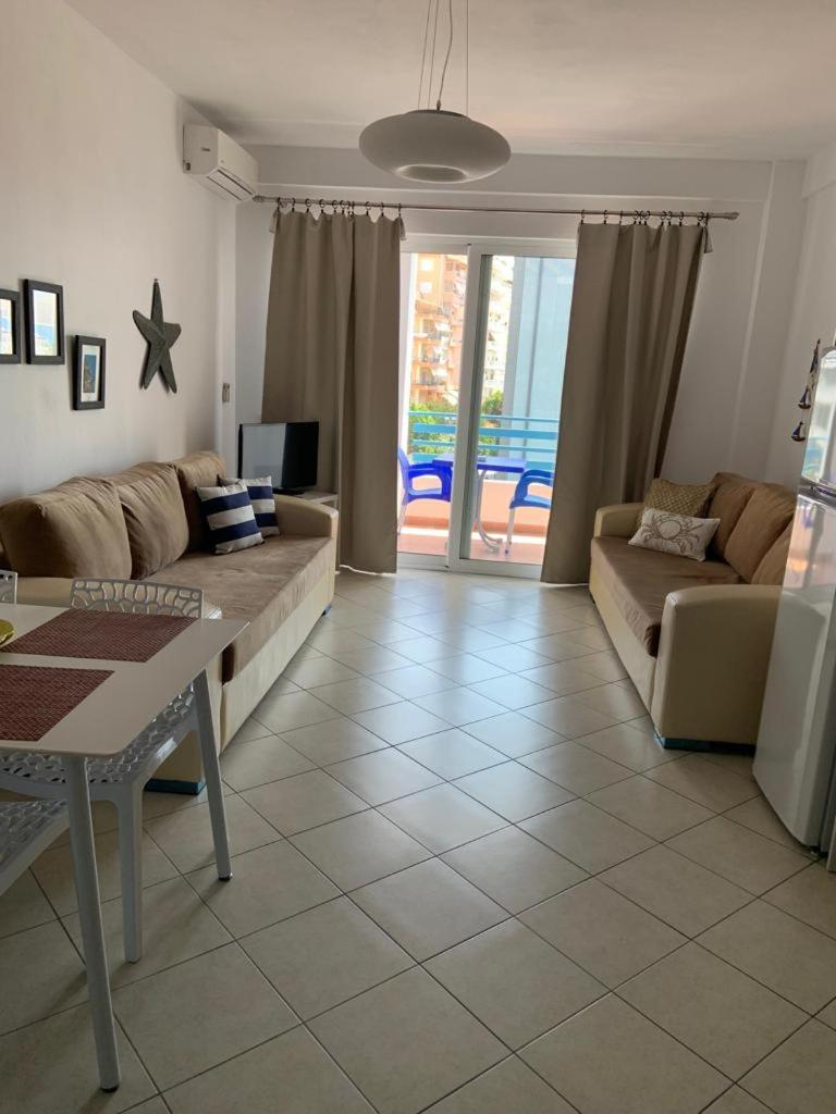 Apart-Hotel Alvi Sarandë Eksteriør bilde