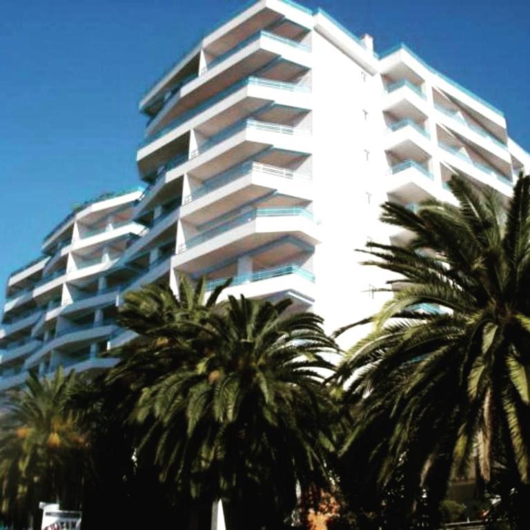 Apart-Hotel Alvi Sarandë Eksteriør bilde